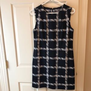 Vince Camuto black and white sleeveless dress